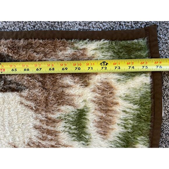 biederlack BUCK & DOE Reversible Blanket 85% Polyester 15% Acrylic 74X52 - Picture 3 of 7